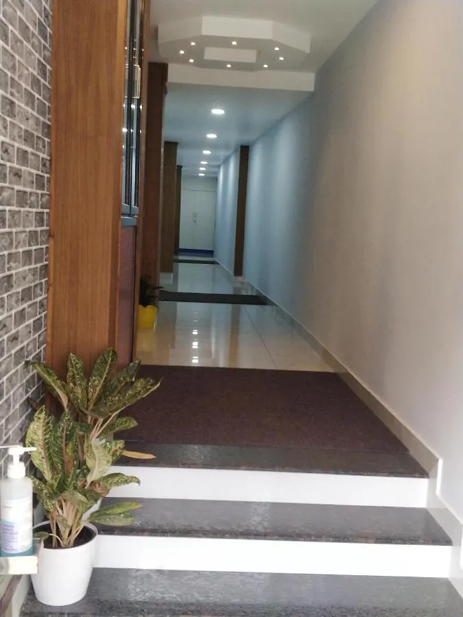 Majestic Inn Thiruvananthapuram Lejlighedshotel
